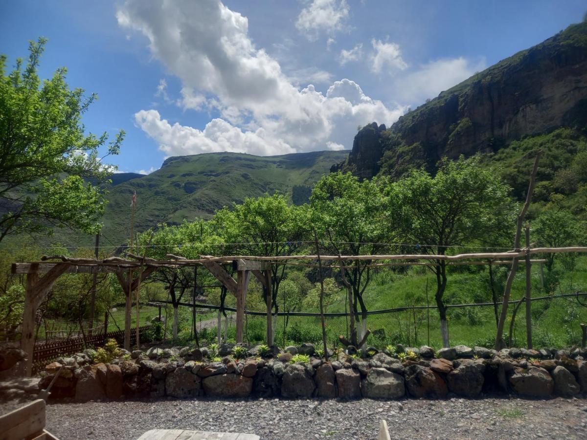 Vardzia Сhachkari Buitenkant foto