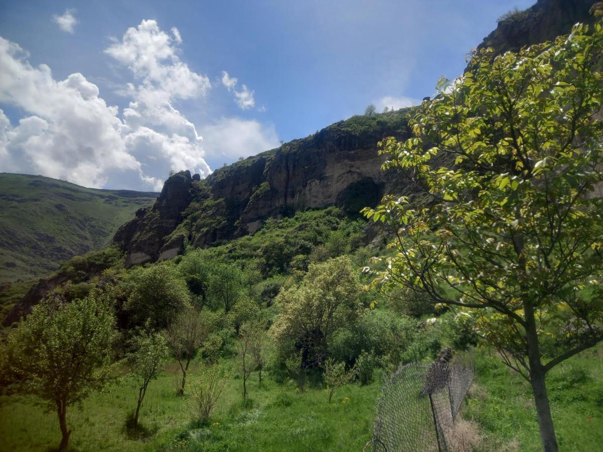 Vardzia Сhachkari Buitenkant foto