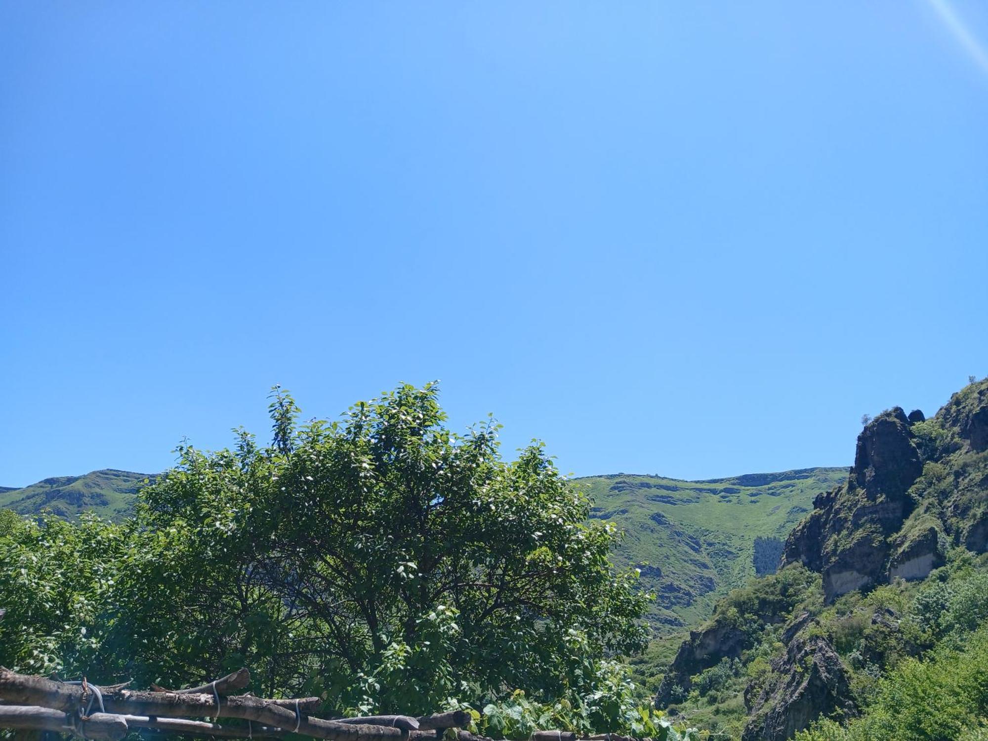 Vardzia Сhachkari Buitenkant foto